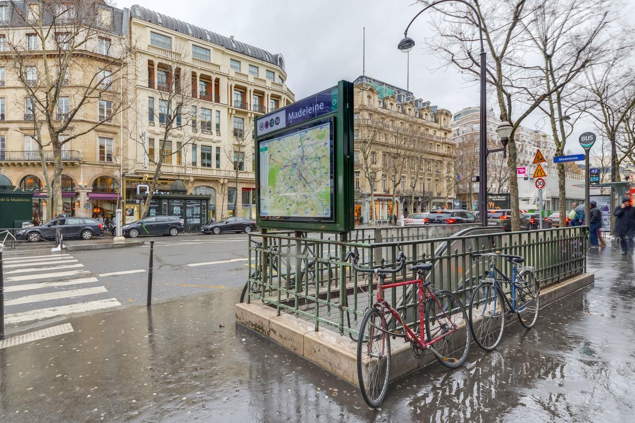 78кв.м. 3 спалень, 1 окремих ванних Квартира в 8th - Champs Elysees Париж Екстер'єр фото